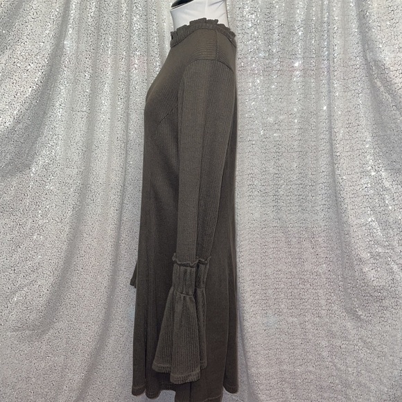 Bell Sleeve Sweater Dress - Picture 3 of 7